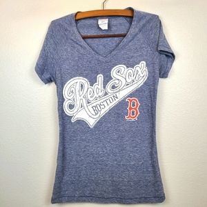 Boston Red Sox V-neck Tee Lg